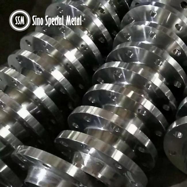 ویلڈنگ کی گردن ASME SA105 ASTM A105 کاربن اسٹیل WNRF فلینج